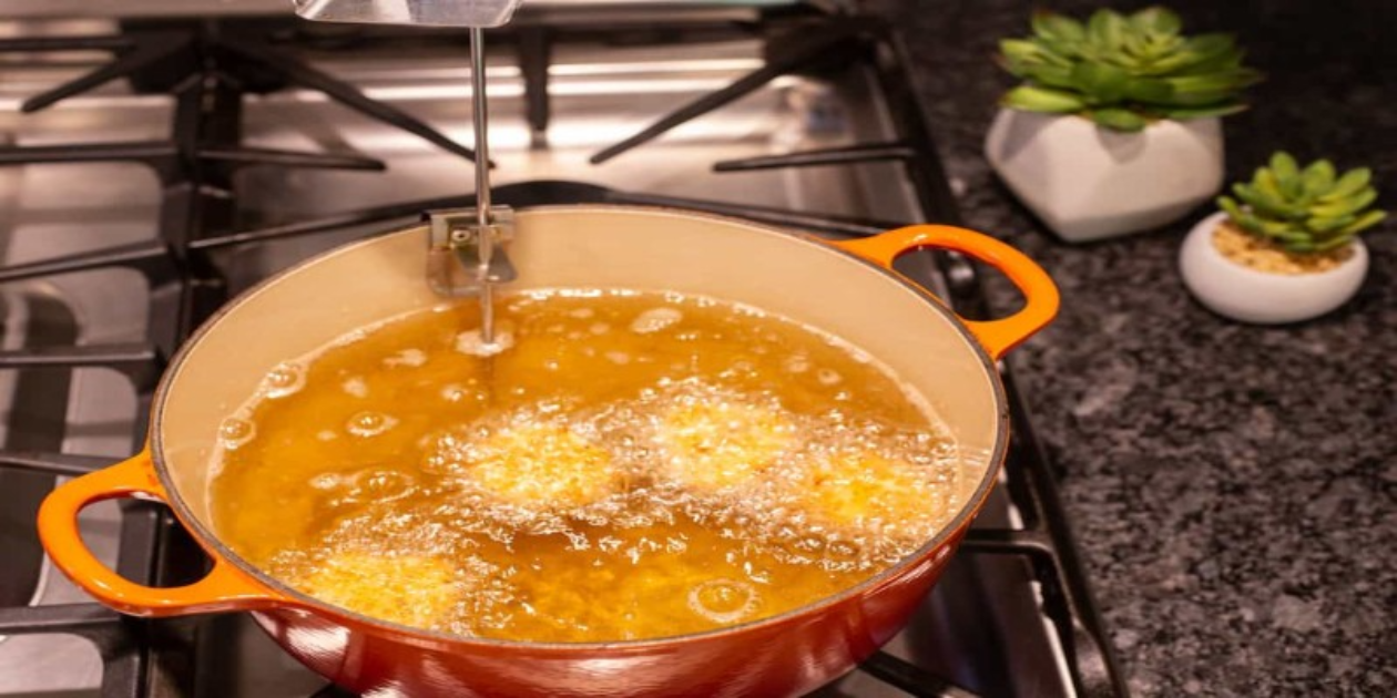 the-ultimate-deep-frying-guide-best-high-smoke-point-oils-for-pakistani-street-food